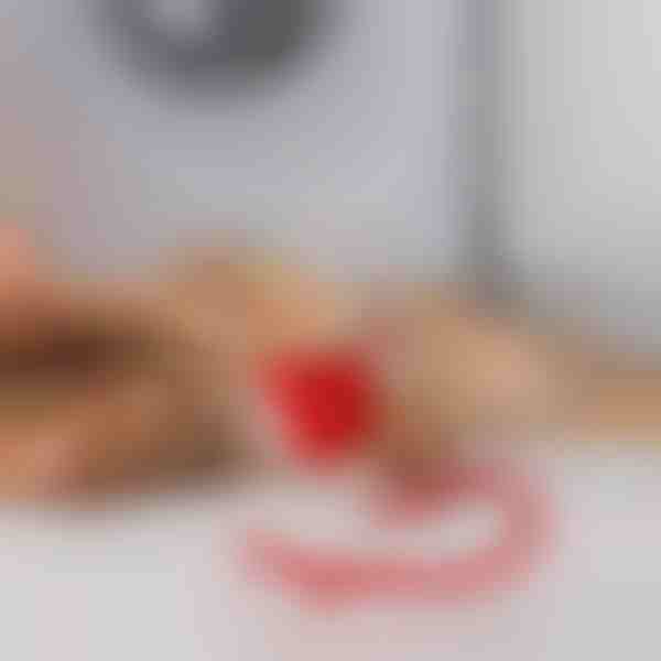 Haustierspielzeug, das sich bei Berührung bewegt | GATOPLAY